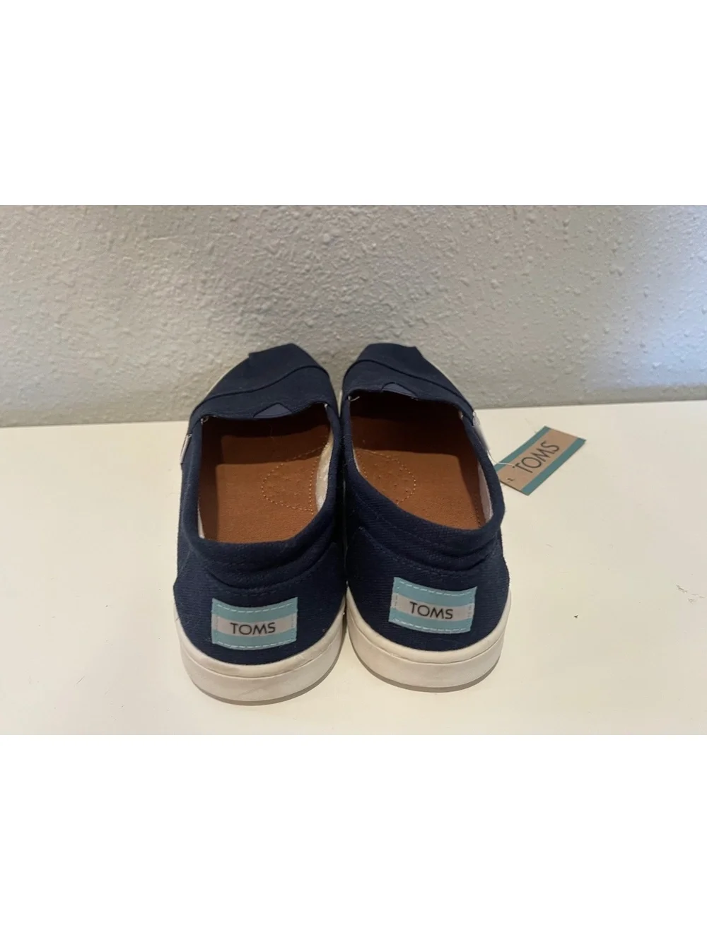 TOMS Classic Navy Canvas Slip-On Shoes Size 8